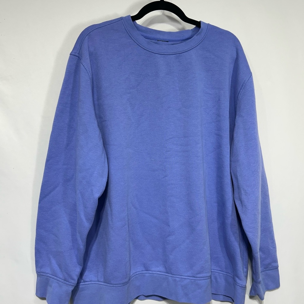 Classic Men's Lavender Crewneck Sweatshirt.
